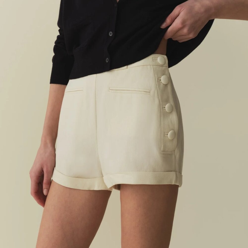 Dôen Avon Short NWT